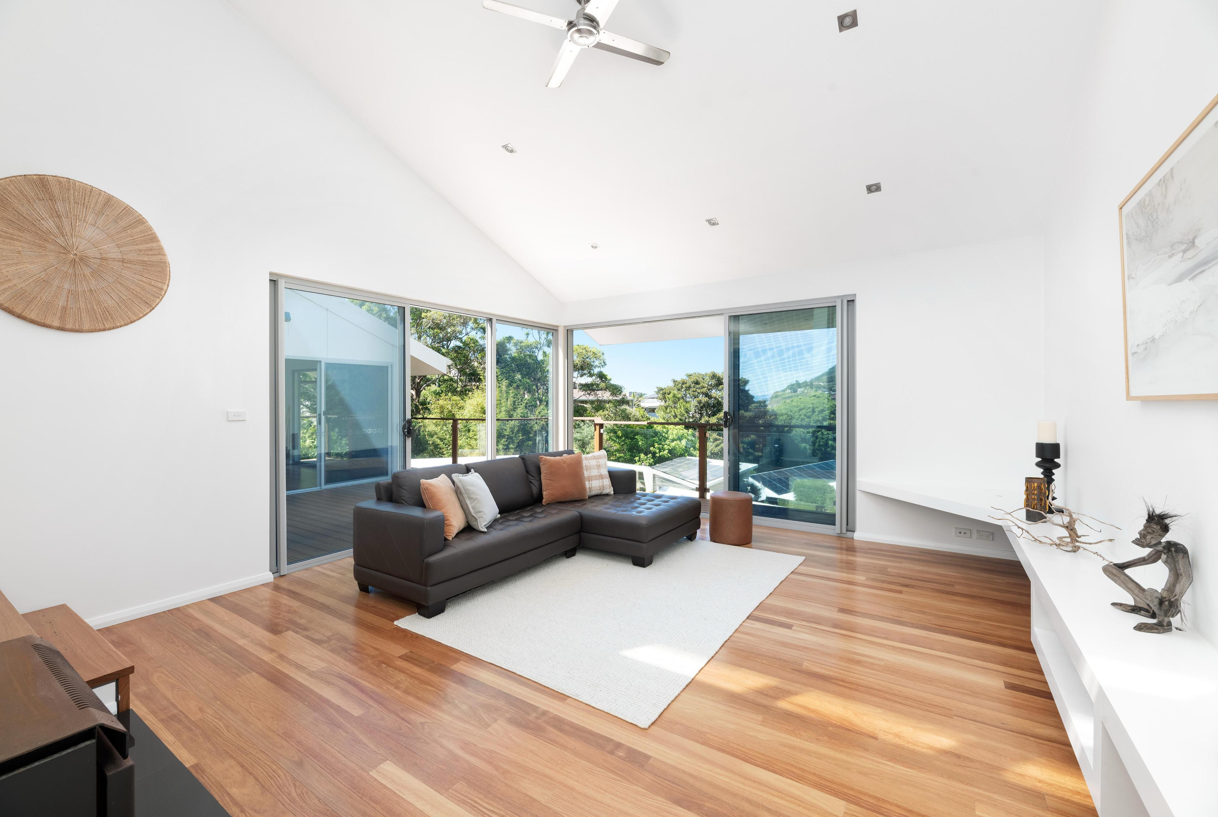 Empty Room Gallery 1